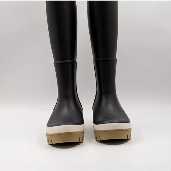 Tory Burch Hurricane Tall Lug Boot Perfect Black Rubber Boot Size 9 NEW - Picture 7 of 15